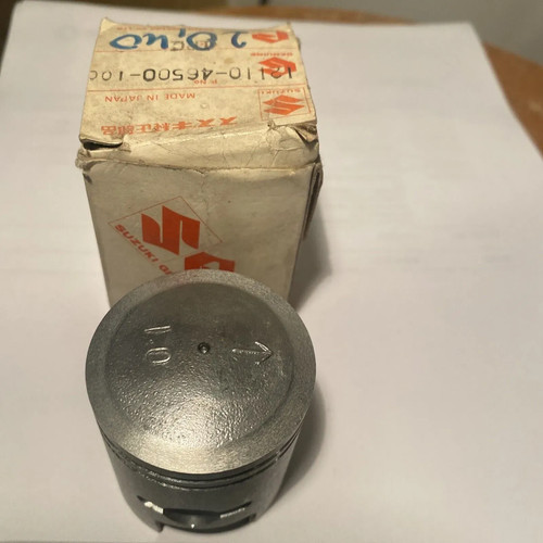 Suzuki genuine nos piston - suzuki,